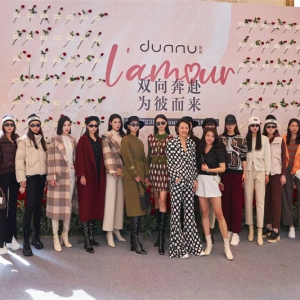 超模齐聚贵阳 共赴白宫时尚盛宴